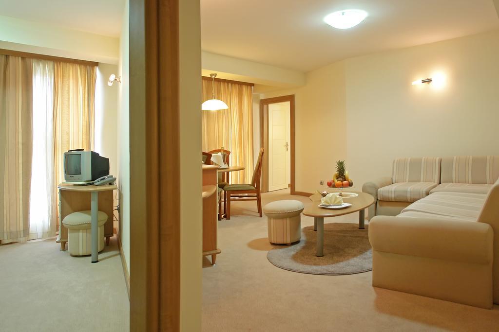 Hotel Flamengo Охрид Экстерьер фото