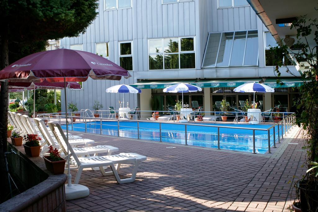 Hotel Flamengo Охрид Экстерьер фото