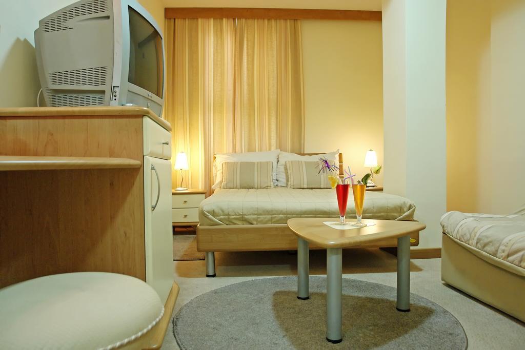Hotel Flamengo Охрид Экстерьер фото